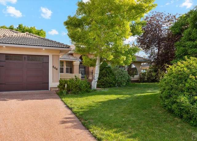 Property at 444 W Archer Dr, Pueblo, CO 81007, 5 beds, 3 baths