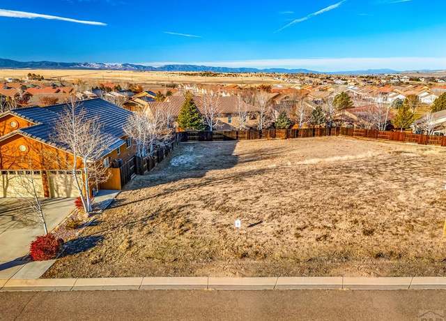 Property at 1007 Willowcrest Pl, Pueblo, CO 81005