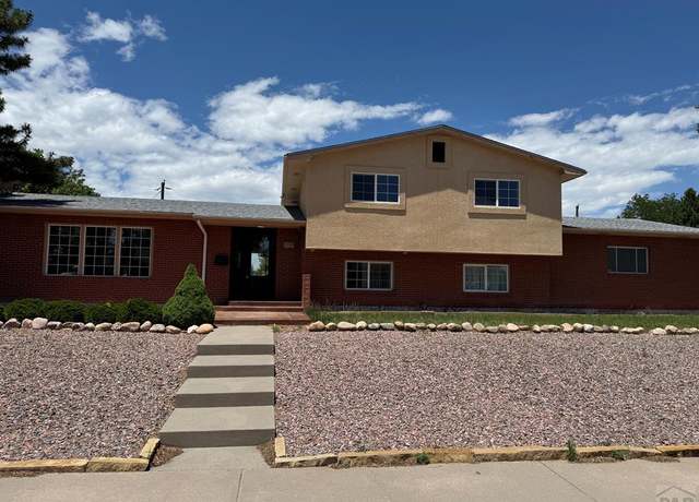 Property at 135 La Rochelle Dr, Pueblo, CO 81005, 5 beds, 3 baths