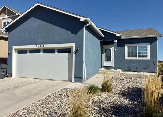 Property at 2104 Oneal Cir, Pueblo, CO 81004, 3 beds, 2 baths