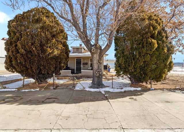 Property at 1434 E Evans Ave, Pueblo, CO 81004, 3 beds, 2 baths
