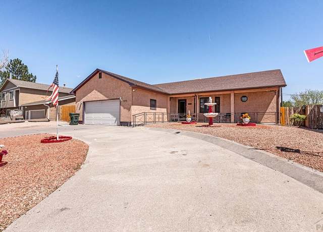 Property at 600 Hewitt St, Pueblo, CO 81005, 5 beds, 3 baths