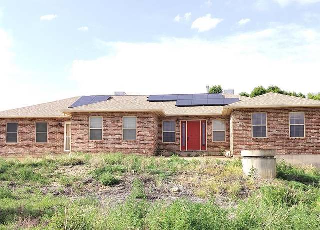 Property at 3220 Langdon Rd, Pueblo, CO 81001, 5 beds, 3 baths