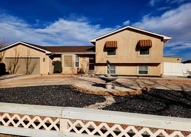 Property at 1044 S Los Charros Dr, Pueblo West, CO 81007, 4 beds, 3 baths