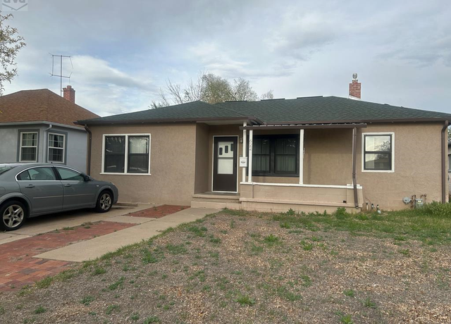 Property at 622 Brown Ave, Pueblo, CO 81004, 3 beds, 1 bath