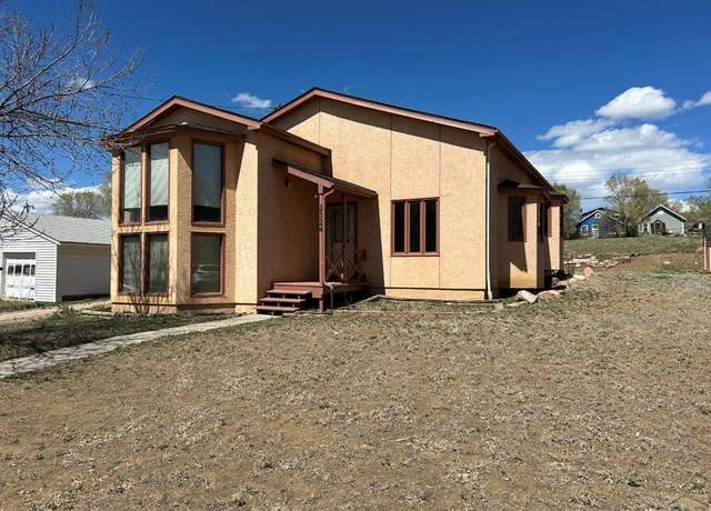 Property at 2324 W Willamette Ave, Colorado Springs, CO 80904, 3 beds, 3 baths