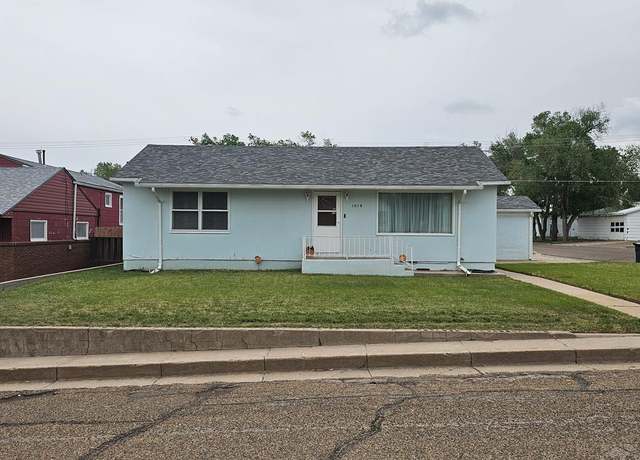 Property at 1019 S 10th St, Lamar, CO 81052, 4 beds, 2 baths