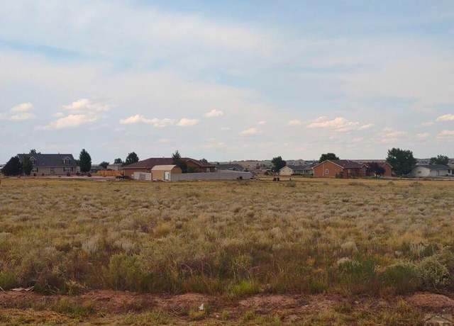 Property at 1020 N Kirkwood Dr, Pueblo West, CO 81007