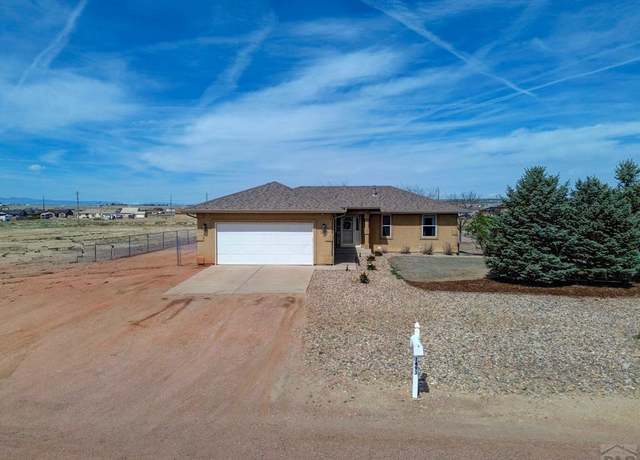 Property at 1493 N Challenger Ln, Pueblo West, CO 81007, 5 beds, 3 baths