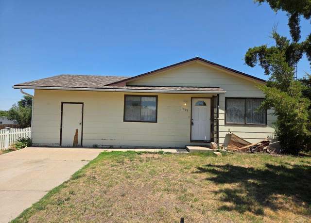 Property at 1509 S 13th St, Lamar, CO 81052, 3 beds, 1 bath