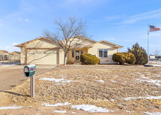 Property at 1043 W Desert Sage Dr, Pueblo West, CO 81007, 4 beds, 3 baths