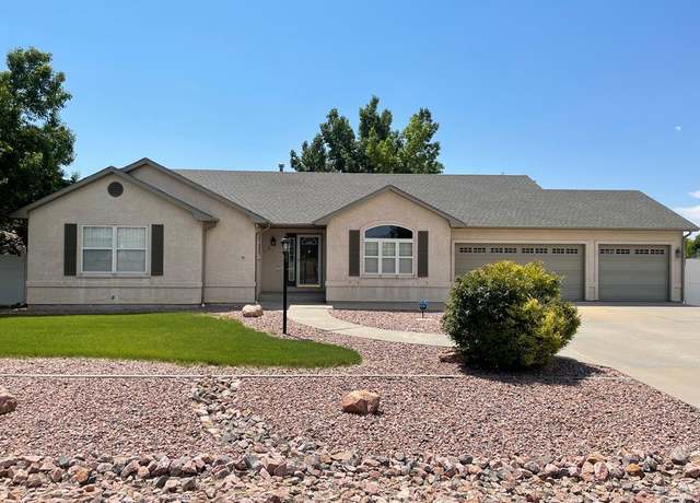 Property at 352 Dunlop Dr, Pueblo West, CO 81007, 4 beds, 3 baths