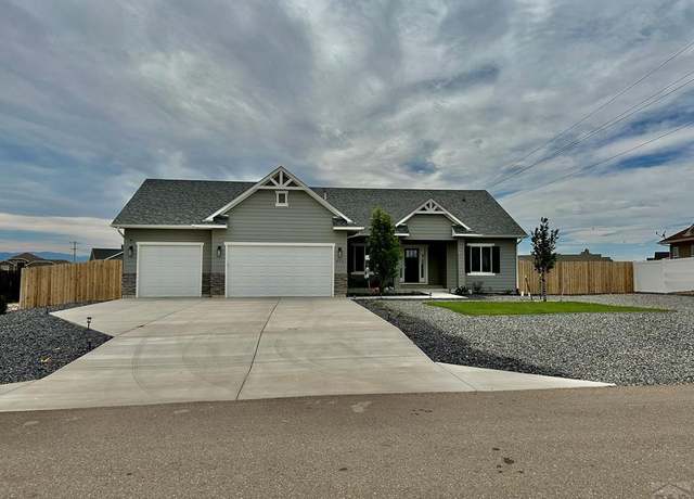 Property at 671 N Snyder, Pueblo West, CO 81007, 3 beds, 3 baths
