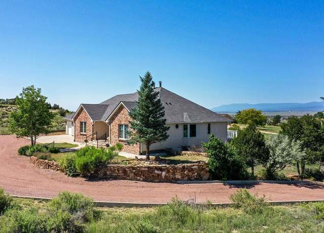 Property at 504 S Meredith Dr, Pueblo West, CO 81007, 4 beds, 5 baths