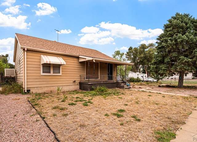 Property at 1208 Lake Ave, Pueblo, CO 81004, 3 beds, 2 baths
