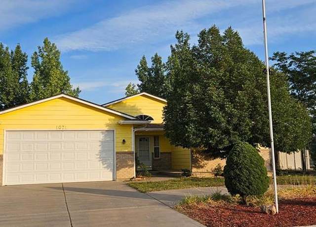 Property at 1071 S Mcculloch Way, Pueblo West, CO 81007, 5 beds, 2 baths