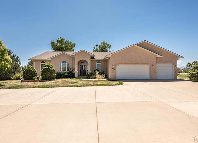 Property at 424 S Avenida Del Oro E, Pueblo West, CO 81007, 5 beds, 4 baths