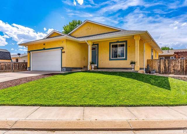 Property at 2238 Cruz Ct, Pueblo, CO 81003, 3 beds, 2 baths