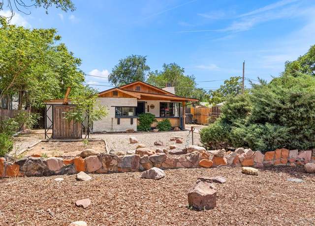 Property at 2132 E 8th St, Pueblo, CO 81001, 3 beds, 1 bath