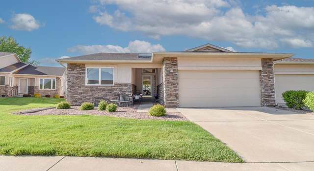Photo of 1925 Kingsroyal Blvd Unit F, Pueblo, CO 81005