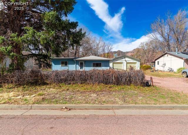 Property at 837 S 8th St, Canon City, CO 81212, 2 beds, 1 bath