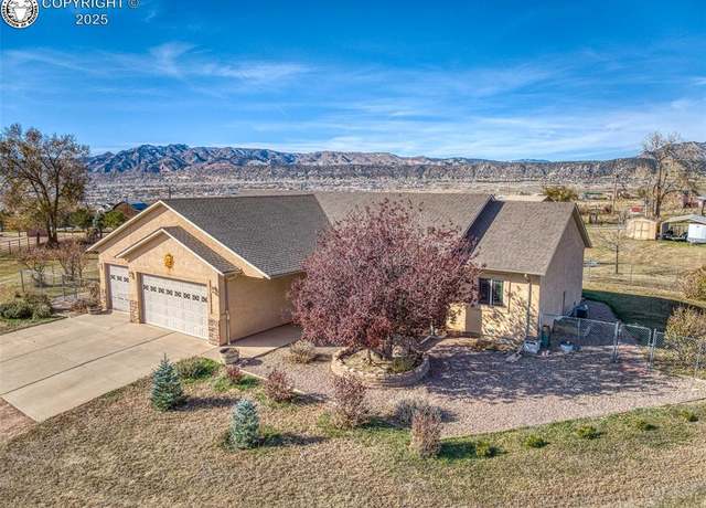 Property at 2483 Mountain View Dr, Canon City, CO 81212, 3 beds, 2 baths