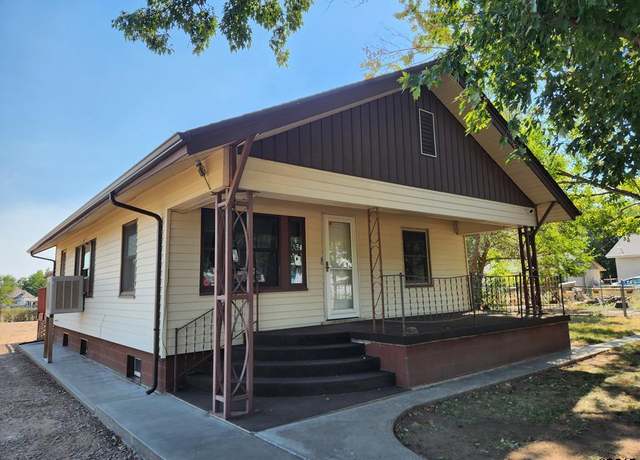 Property at 350 Oak St, Florence, CO 81226, 3 beds, 2 baths