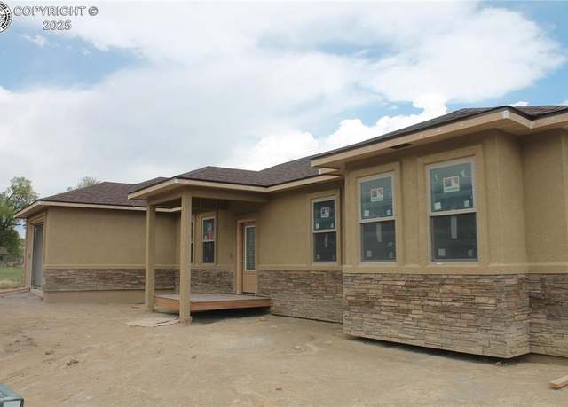 Property at 1140 Illinois Ave, Canon City, CO 81212, 4 beds, 2.5 baths