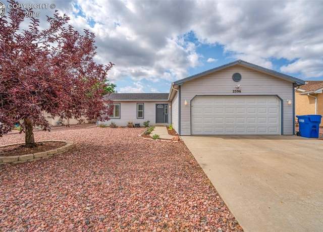 Property at 2596 Leslie Ln, Canon City, CO 81212, 3 beds, 2 baths