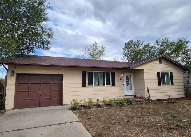 Property at 2114 7th St, Canon City, CO 81212, 3 beds, 1 bath