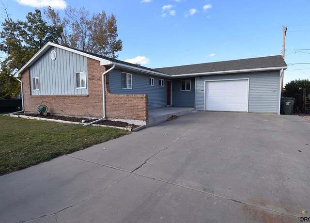 Property at 1201 Harding Ave, Canon City, CO 81212, 3 beds, 2 baths