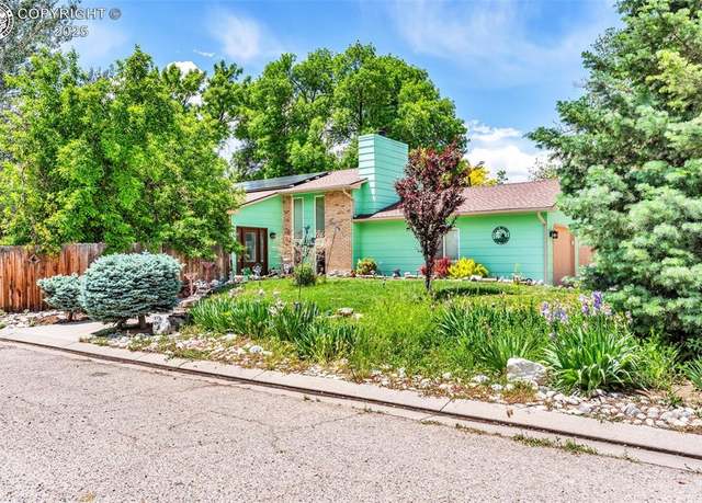 Property at 1335 Flora Dr, Canon City, CO 81212, 4 beds, 2.5 baths