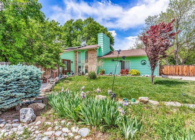 Property at 1335 Flora Dr, Canon City, CO 81212, 4 beds, 2.5 baths