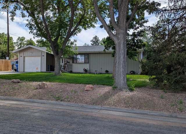 Property at 808 N 14th St, Canon City, CO 81212, 2 beds, 1 bath