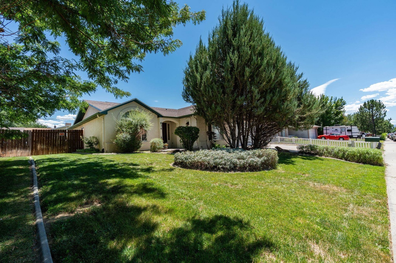 634 Pioneer Rd, Grand Junction, CO 81504