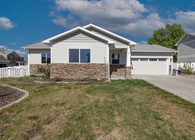 Property at 109 Wimberly Dr, Fruita, CO 81521, 3 beds, 2 baths
