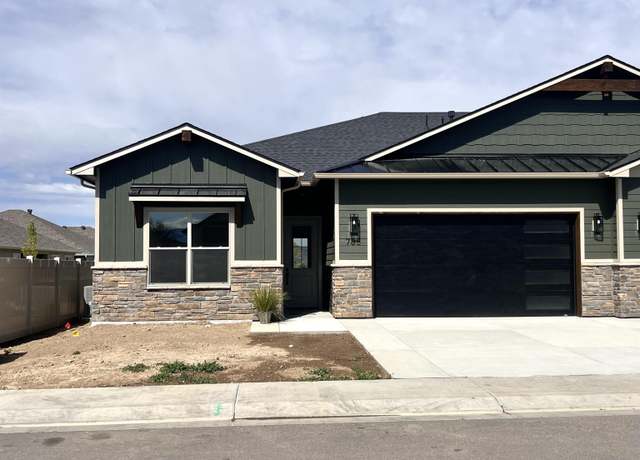 Property at 785 Concho Ct, Grand Junction, CO 81505, 3 beds, 2 baths