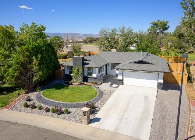 Property at 609 W Indian Creek Dr, Grand Junction, CO 81506, 3 beds, 2 baths