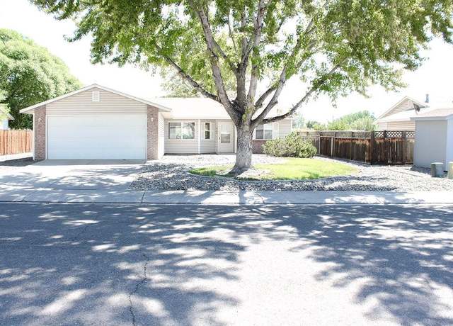 Property at 480 1/2 Aspen Grove Dr, Clifton, CO 81520, 3 beds, 2 baths