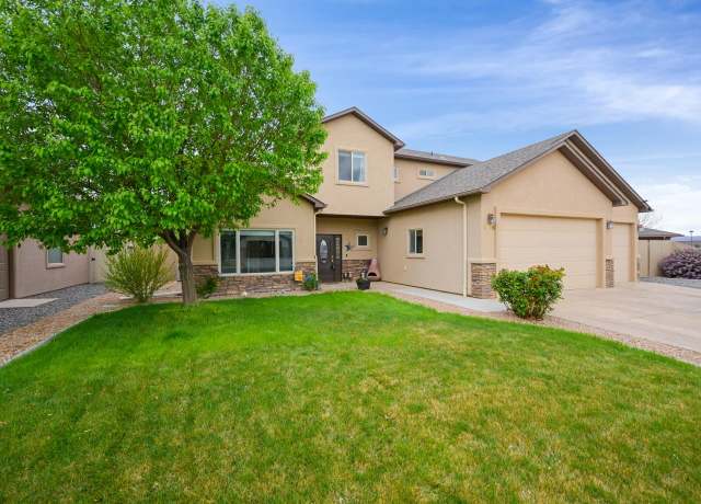 Property at 1076 Wingate Dr, Fruita, CO 81521, 4 beds, 3 baths