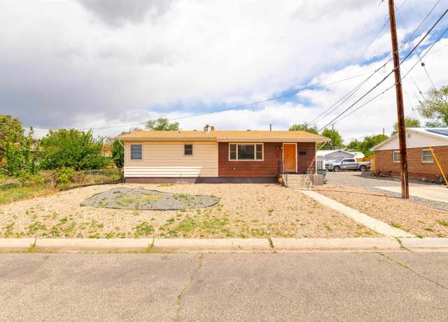 Property at 1522 Hall Ave, Grand Junction, CO 81501, 5 beds, 2 baths