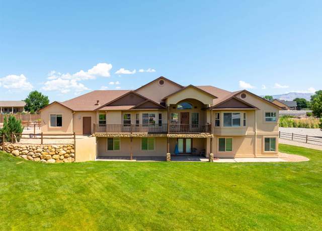 Property at 1005 Pritchard Mesa Ct, Grand Junction, CO 81505, 5 beds, 4 baths