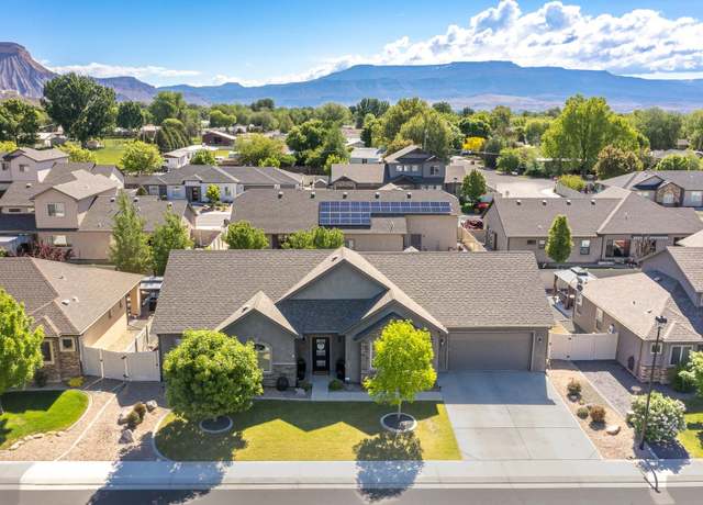 Property at 642 Bradford Dr, Grand Junction, CO 81504, 4 beds, 2 baths