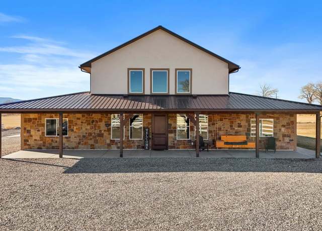 Property at 947 26 Rd, Grand Junction, CO 81506, 5 beds, 3 baths