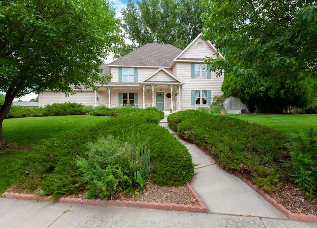 Property at 808 Lanai Dr, Grand Junction, CO 81506, 4 beds, 3 baths