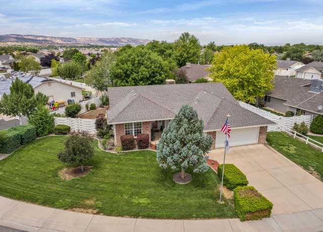 Property at 221 Round Rock Cir, Grand Junction, CO 81503, 3 beds, 2 baths