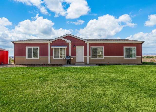 Property at 1715 10 Rd, Mack, CO 81525, 3 beds, 2 baths