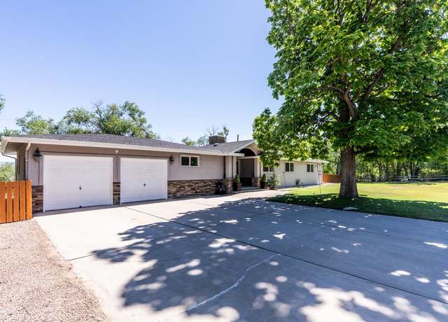 Property at 105 Country Club Park Rd, Grand Junction, CO 81507, 4 beds, 3 baths
