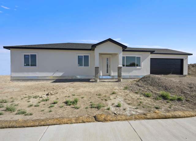 Property at 418 Steven Creek St, Grand Junction, CO 81504, 3 beds, 2 baths