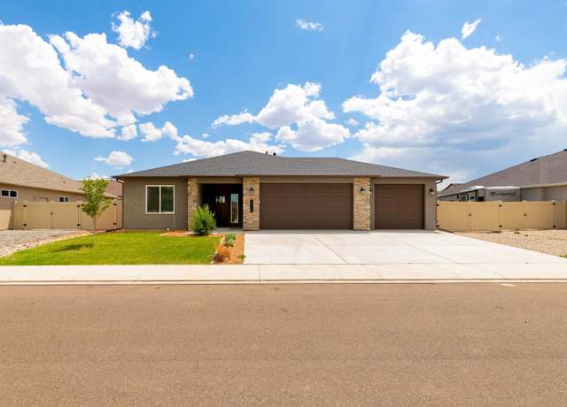 Property at 2949 Ronda Lee Rd Unit A, Grand Junction, CO 81503, 3 beds, 2 baths